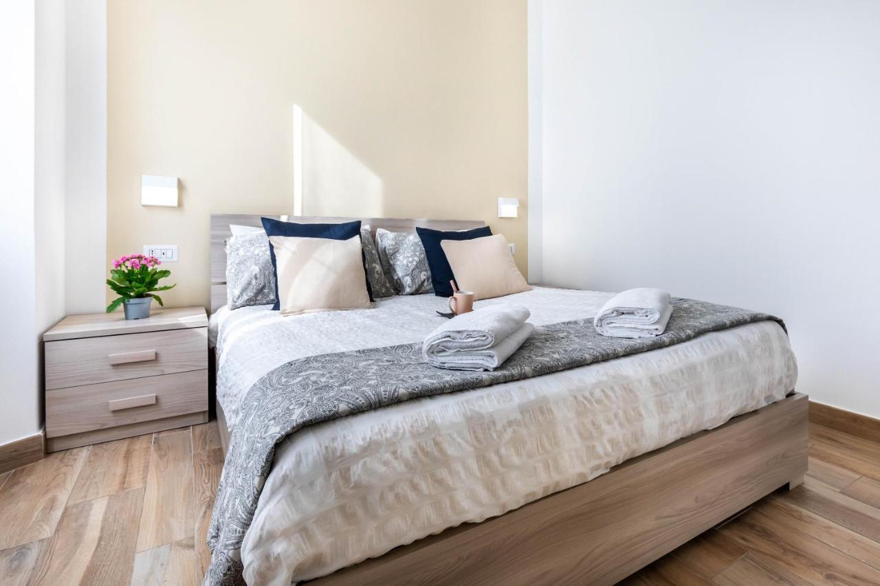 Casa Cosy Suite Gluck Милано Екстериор снимка